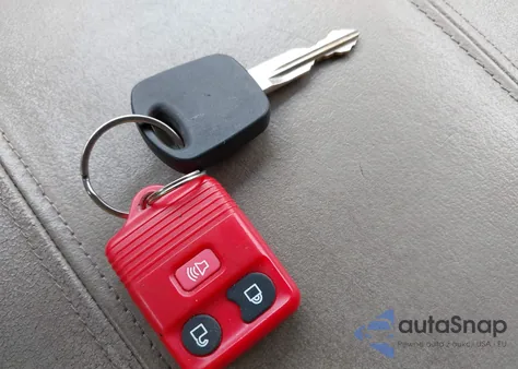 2002 Ford Expedition Eddie Bauer from USA, damaged, VIN 1FMPU18LX2LA65104